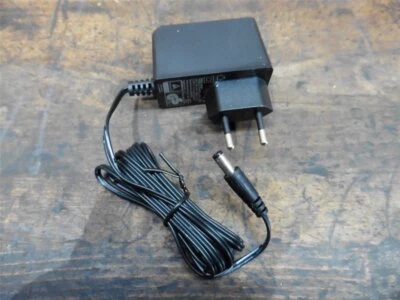 Briggs und Stratton Ladegerät für Rasenmäher Akku STIGA Alpina Combi Twinclip - Bild 1 von 4