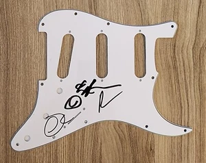 Spin Doctors Band Signed Fender Strat Style Guitar Pickguard LEGENDS RAD - Picture 1 of 2