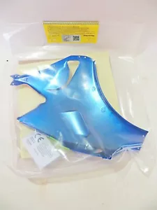 DeAgostini 'YAMAHA YZR-M1' VALENTINO ROSSI #46 1:4. 90: RIGHT BIKE FAIRING. NEW - Picture 1 of 3