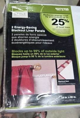 Style Selections 2 paneles de revestimiento oscuros de ahorro de energía de 27" W X 80" L (2)-blanco Foto 1 de 3