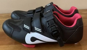Peloton Size 40 Cycling Shoes Womens 9 Mens 7 With Cleats Black & Red - Picture 1 of 7