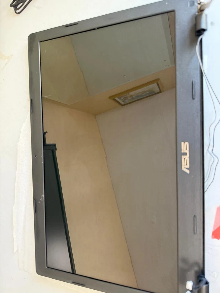 ASUS  17,3 Zoll  R700V,A75V,K75V Display - Bild 1 von 2