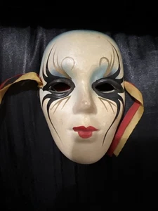 piccola maschera carnevale ceramica altezza 4 1/2” - Foto 1 di 2