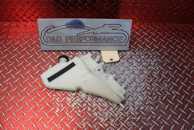 2015 - 2019 年 4 月 RSV4R 原始设备制造商盖瓶无泄漏 AP14 — 第 1/4 张图片