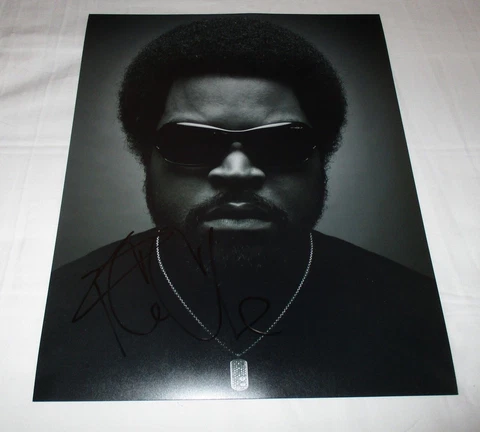 ICE CUBE SIGNED 11X14 PHOTO N.W.A Cover