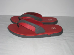 Wonder Nation Sandalen große Jungen Größe 6 rot schwarz Riemen-Flip-Flops - Bild 1 von 12