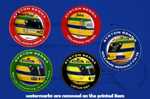 x2 Ayrton Senna Racing F1 Kreishelm Aufkleber Vinyl - Scuderia GP - Bild 1 von 8