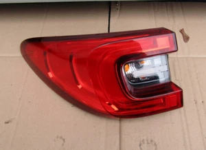 RENAULT KADJAR LINKS HINTEN LED-LAMPE ICH EMPFEHLE - Bild 1 von 2