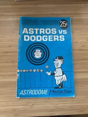 1966 Houston Astros vs. Los Angeles Dodger Baseball Game Souvenir Program VTG - Image 1 of 4