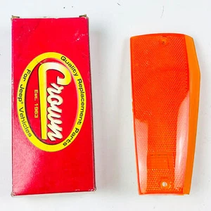 Crown 56000110 Lamp Marker Left Hand LH Amber NOS For 84-96 Jeep Cherokee XJ - Picture 1 of 11