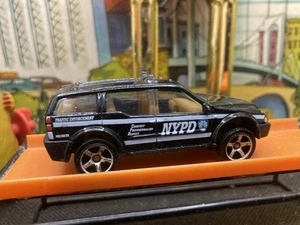 Matchbox Car - Sport SUV Police Rescue NYPD Black - 2016 Mattel Diecast 1:64 - Picture 1 of 10