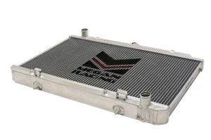 Megan Racing High Performance Aluminum Radiator for Nissan Maxima A33 00-03 New - Picture 1 of 3