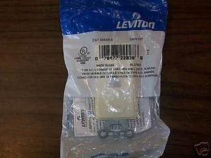 GATO DE PARED DECORATIVO DE 4 CONDUCTORES LEVITON TIPO 625 # 40649-A - Imagen 1 de 1