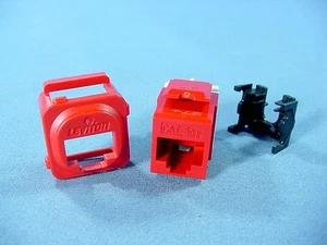 Leviton purpurrot Aussie Snap-In Quickport Cat 5e + Buchse Cat5e RJ45 5G110-AR5 - Bild 1 von 4