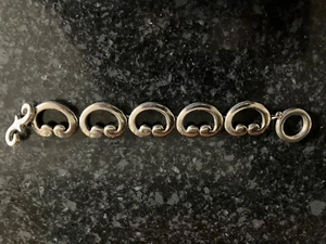 Pulsera Silvertone Givenchy vintage - Imagen 1 de 6
