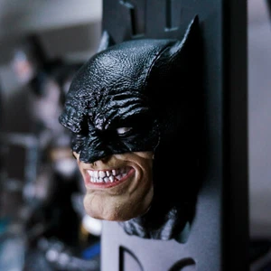 3 piezas Batman: Arkham City IMÁN Batman Nevera, Cerveza Nevera Murciélago Cueva Murciélago Clásico - Imagen 1 de 6