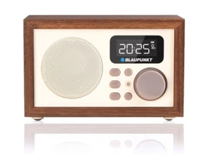 FM Radio Wecker Blaupunkt Holz USB AUX 32GB Radio CD HR5BR - Bild 1 von 4