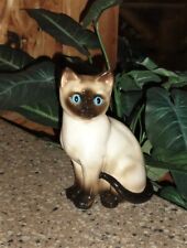 New ListingEnesco Vintage Siamese Cat Figurine Sitting Blue Eyes Porcelain Ceramic 7"