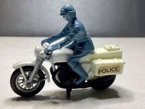 MATCHBOX NO 33 HONDA 750 POLICE MOTORCYCLE w/ RIDER (1978/ENG) LOOSE FAIR COND