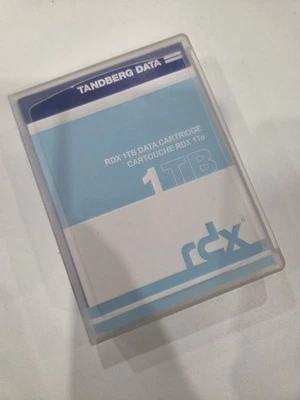 Cartucho de datos Tandberg Data RDX 1TB 8586-01-RDX Foto 1 de 4