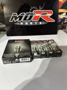 4 x BOSCH SUPER 4 SPARK PLUGS For VAUXHALL ASTRA Mk3 Mk4 1.6 1.8 2.0 R91X - Picture 1 of 6