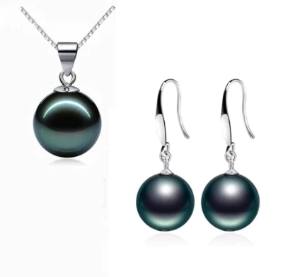 Juego de aretes colgantes de plata de ley negros naturales de perlas de Tahití Foto 1 de 4