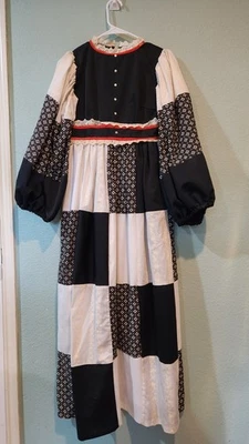 Maxi Vestido De Colección Años 70 Marianne Floral Patchwork Imperio Talla 8 Pradera Manga Abullonada Foto 1 de 4