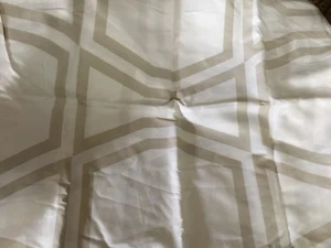 KATE SPADE 2PC "BOW TILE" STANDARD SHAMS IVORY /TAN BNWOP - Picture 1 of 5