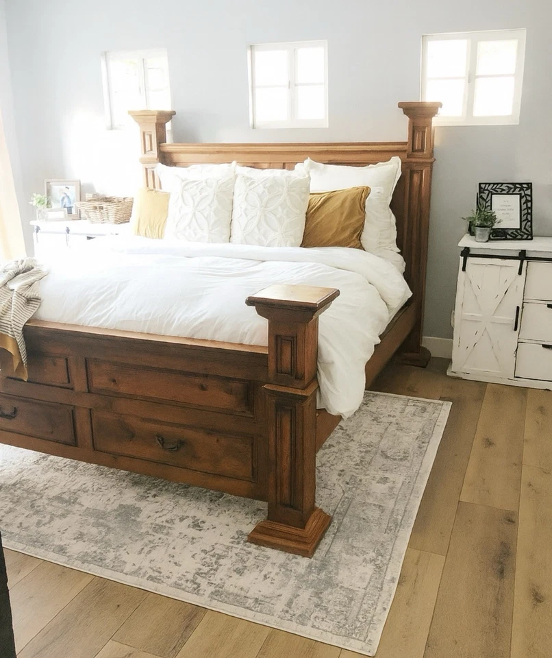 Marco de cama king de madera maciza Foto 1 de 1