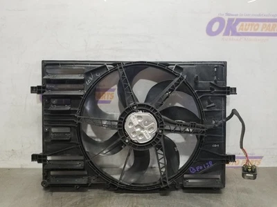 21 2021 VOLKSWAGEN GOLF GTI 2.0L ENGINE RADIATOR FAN  Foto 1 de 4