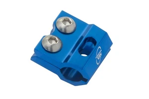 AS3 FRONT BRAKE LINE CLAMP for SUZUKI RM 125 250 01-08 RMZ 250 450 04-25 - Picture 1 of 6