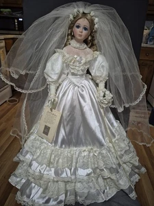 Vintage JC Penney Caroline 20" Porcelain Wedding Doll Bride Blnde Hair Blue Eyes - Picture 1 of 7