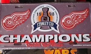 Detroit Red Wings 1997 NHL Stanley Cup Champions License Plate Souvenir Tag- New - Picture 1 of 4