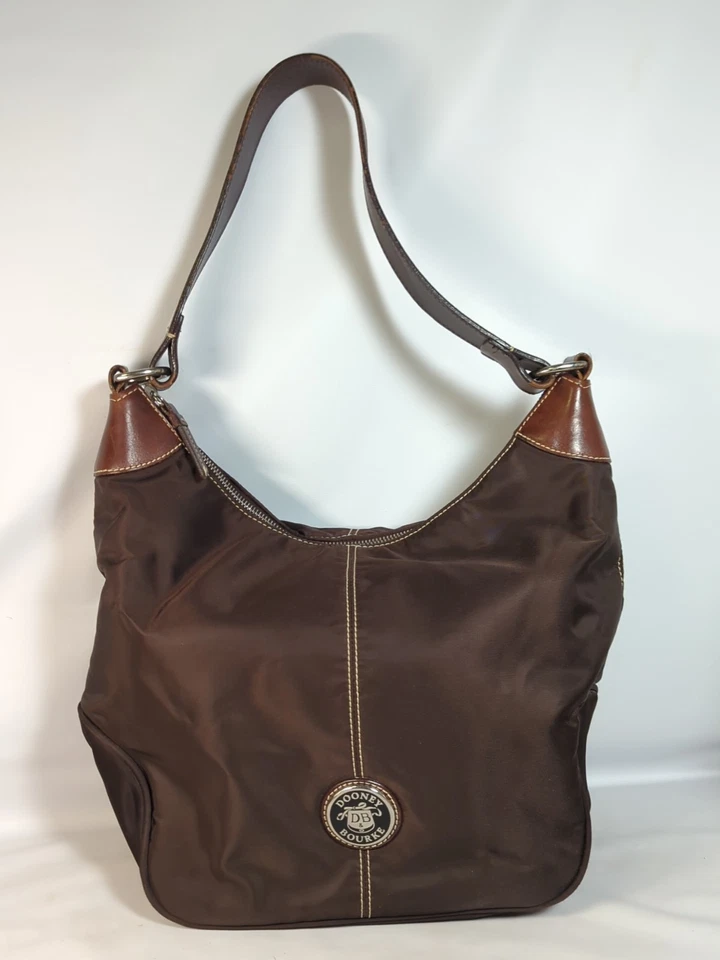 Bolso de Hombro Hobo de Nylon Marrón Dooney & Bourke Wayfarer Cuero Cartera Bolso de Mano Foto 1 de 4