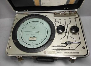 Pennwalt 65-120 Portable Pneumatic Calibrator Wallace & Tiernan Portable  - Picture 1 of 10