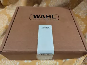 Wahl Clipper EE. UU. Deluxe Cromo con Cable Pro Kit de Recorte y Cabello 79524-5201M - Imagen 1 de 2
