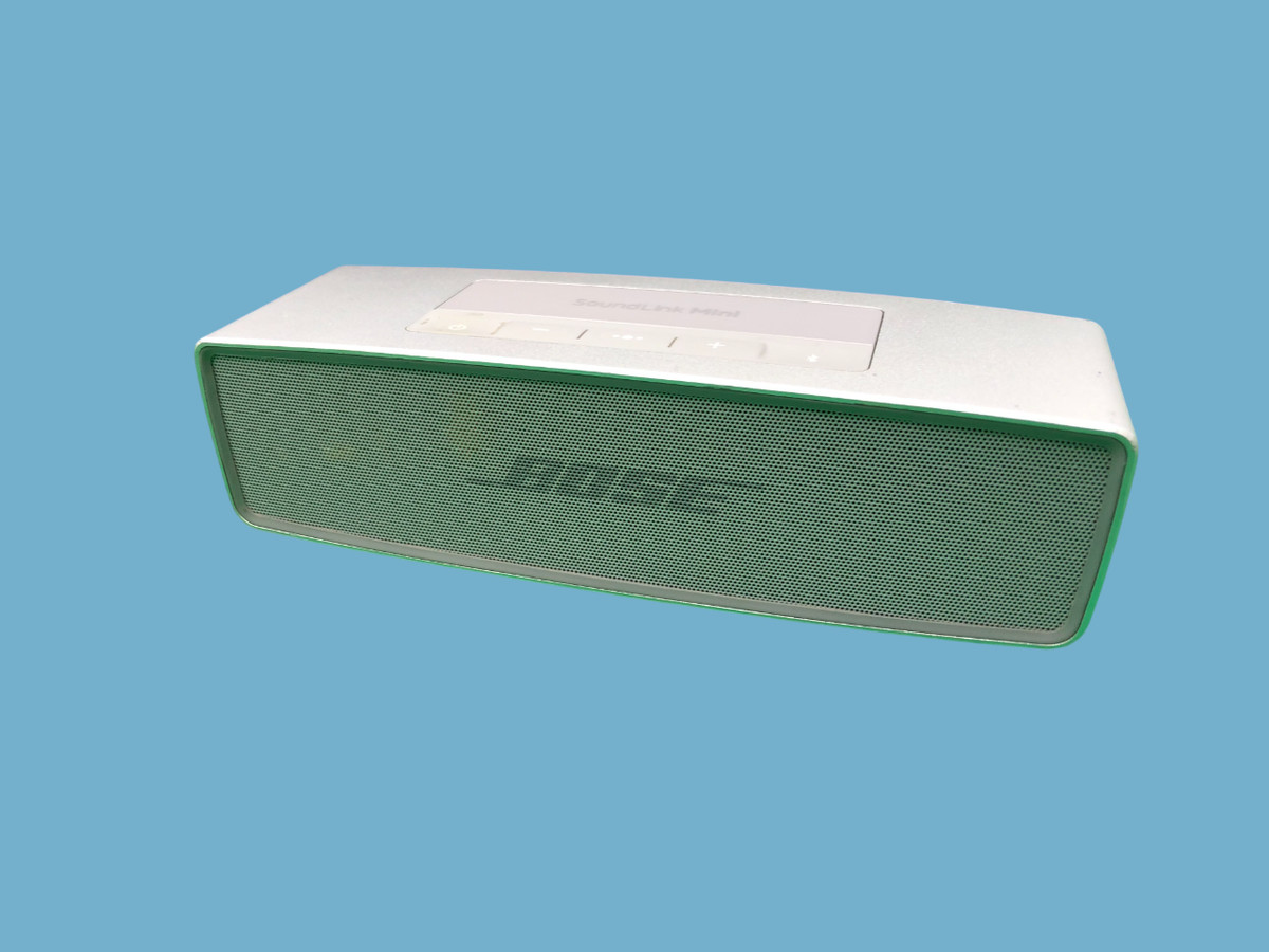 Bose SoundLink Mini II Silver Audio Docks & Mini Speakers Bose SoundLink Mini II Silver Audio Docks & Mini Speakers