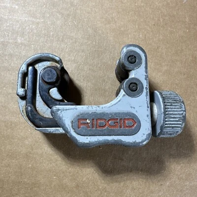 RIDGID Model 118 Pipe Tubing Cutter 1/4" To 1-1/8" 6-28MM - Image 1 of 4