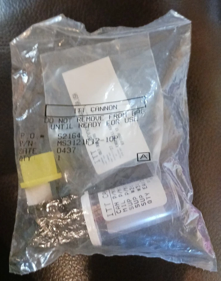1 NEW in BAG ITT AMPHENOL MS3121F12-10P Connector **NOT CHINESE or UNBRANDED** - Image 1 of 1