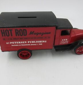 Ertl #9388 1:32 "Hot Rod Magazine" 1931 Hawkeye Box Truck Bank 
