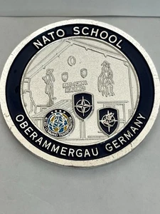 NATO School Challenge Coin - Oberammergau Deutschland - Bild 1 von 2