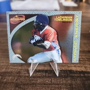 2001 Pacific Prism Atomic Atomic Energy LaDainian Tomlinson #17 Rookie RC HOF - Bild 1 von 2