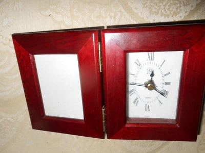 Double picture frame with clock, frame will  hold  a 3 X 4"  picture - beautiful - Image 1 of 4