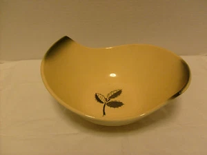 Blue Ridge Southern Potteries, Inc. MODERNE Schale mit schwarzem Blattbesatz hergestellt in den USA - Bild 1 von 4