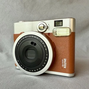 Fujifilm Instax Mini 90 Neo Classic Brown Camera + Battery. FOR PARTS Not Workng - Picture 1 of 20
