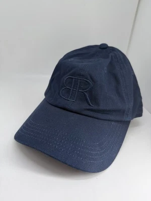 Boné Banana Republic azul escuro ajustável - Imagem 1 de 4