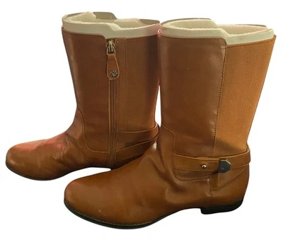 Isaac Mizrahi Live! Botas de cuero marrón a mitad de pantorrilla talla 8,5 M con detalle de cremallera y hebilla Foto 1 de 4