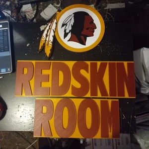 REDSKIN ROOM 6.5 INCH TALL SIGNS & 12" Redskins Logo - Picture 1 of 12