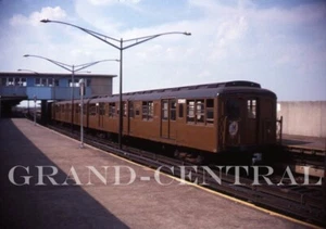 ORIGINAL 1977 NYCTA NYC NEW YORK CITY SUBWAY SLIDE B-TYPE BROOKLYN NY BMT - Picture 1 of 1