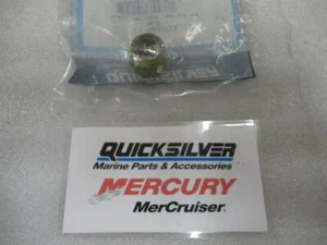 V14 Genuino Mercury Quicksilver 11-826711 17 Tuercas FABRICANTE DE EQUIPOS ORIGINALES Nuevas Piezas de Barco de Fábrica - Imagen 1 de 2